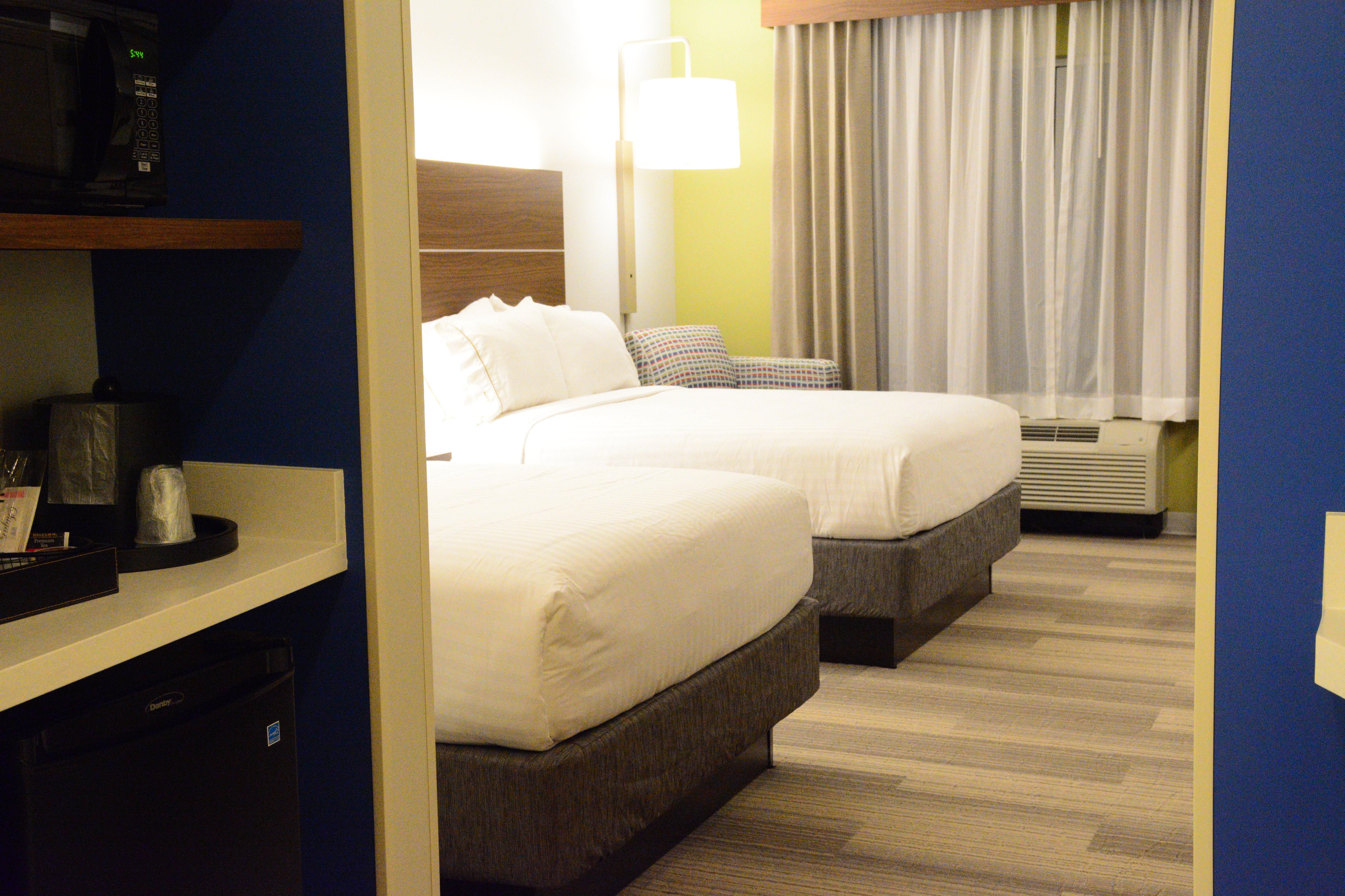 Holiday Inn Express & Suites Lexington Park California By Ihg Eksteriør billede